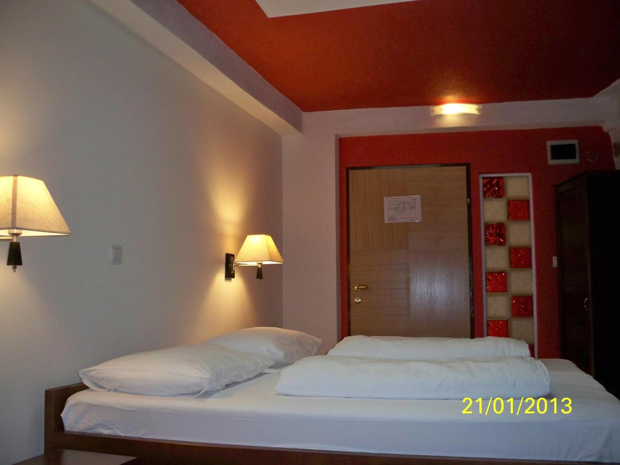 Hotel Carpymore Biograd Na Moru Eksteriør billede
