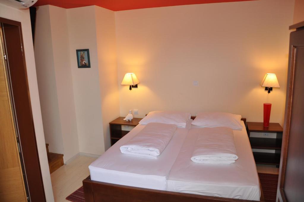 Hotel Carpymore Biograd Na Moru Værelse billede